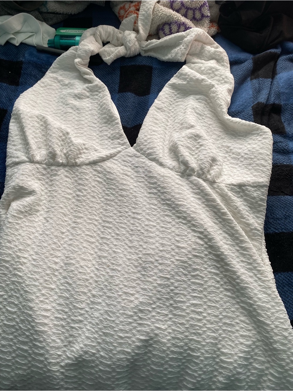 SHEIN White Textured Halter Camisole